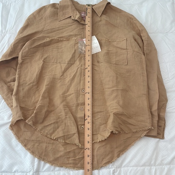 Show me your MUMU Marcella Shirt - Picture 9 of 11